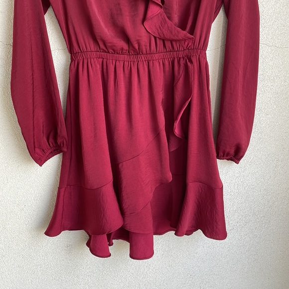 Express Dress - Picture 6 of 9